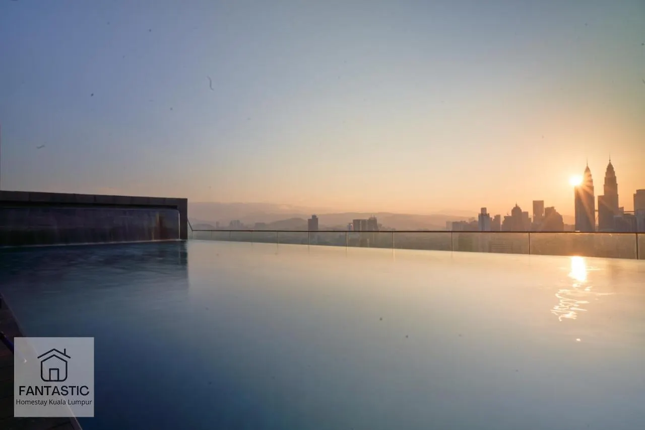 Regalia Residence @ Klcc View Sky Pool By Mc Kuala Lumpur Apartment